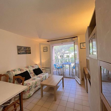 Studio Cabine Avec Piscine, Tennis Et Parking A 400M De La Plage - 4 Couchages, Saint-Aygulf - Fr-1-226A-89 생타굴프 외부 사진