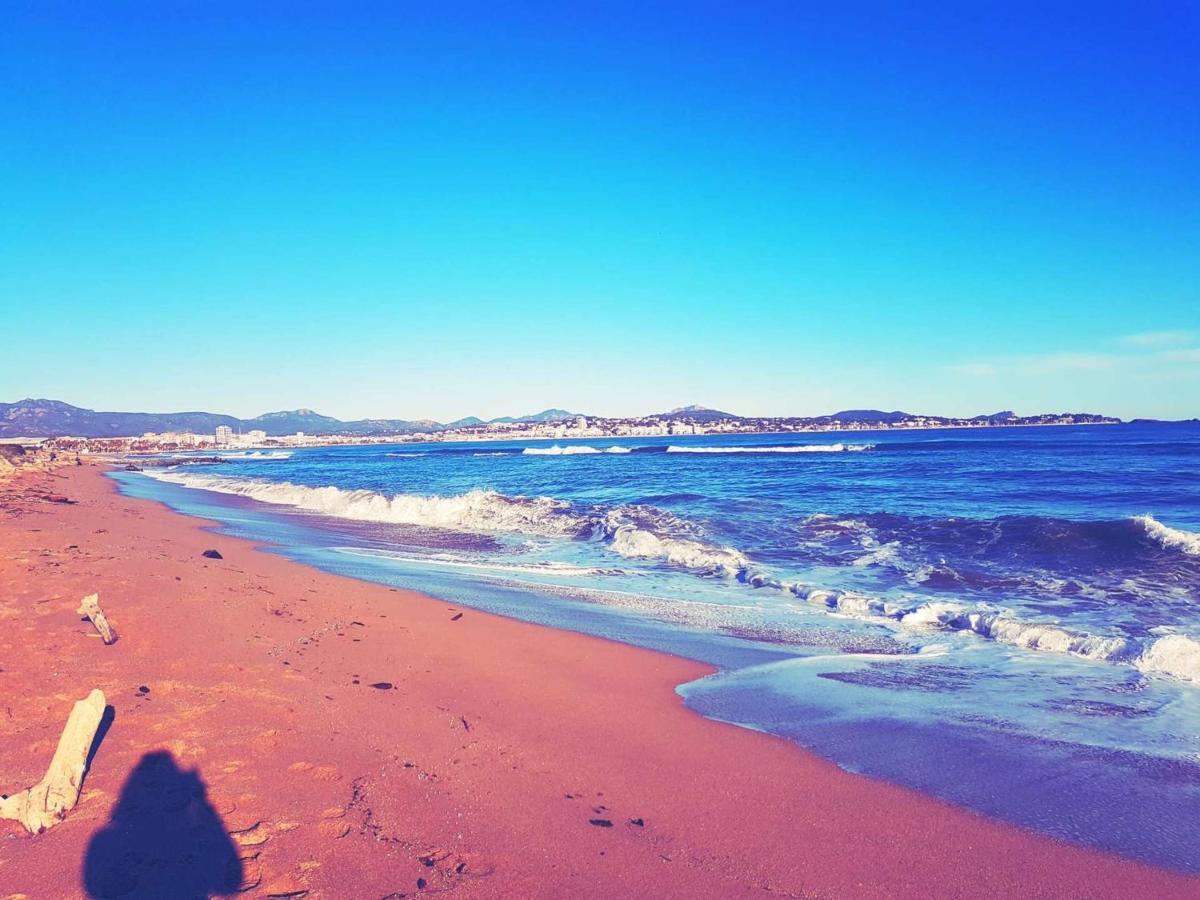 Studio Cabine Avec Piscine, Tennis Et Parking A 400M De La Plage - 4 Couchages, Saint-Aygulf - Fr-1-226A-89 생타굴프 외부 사진