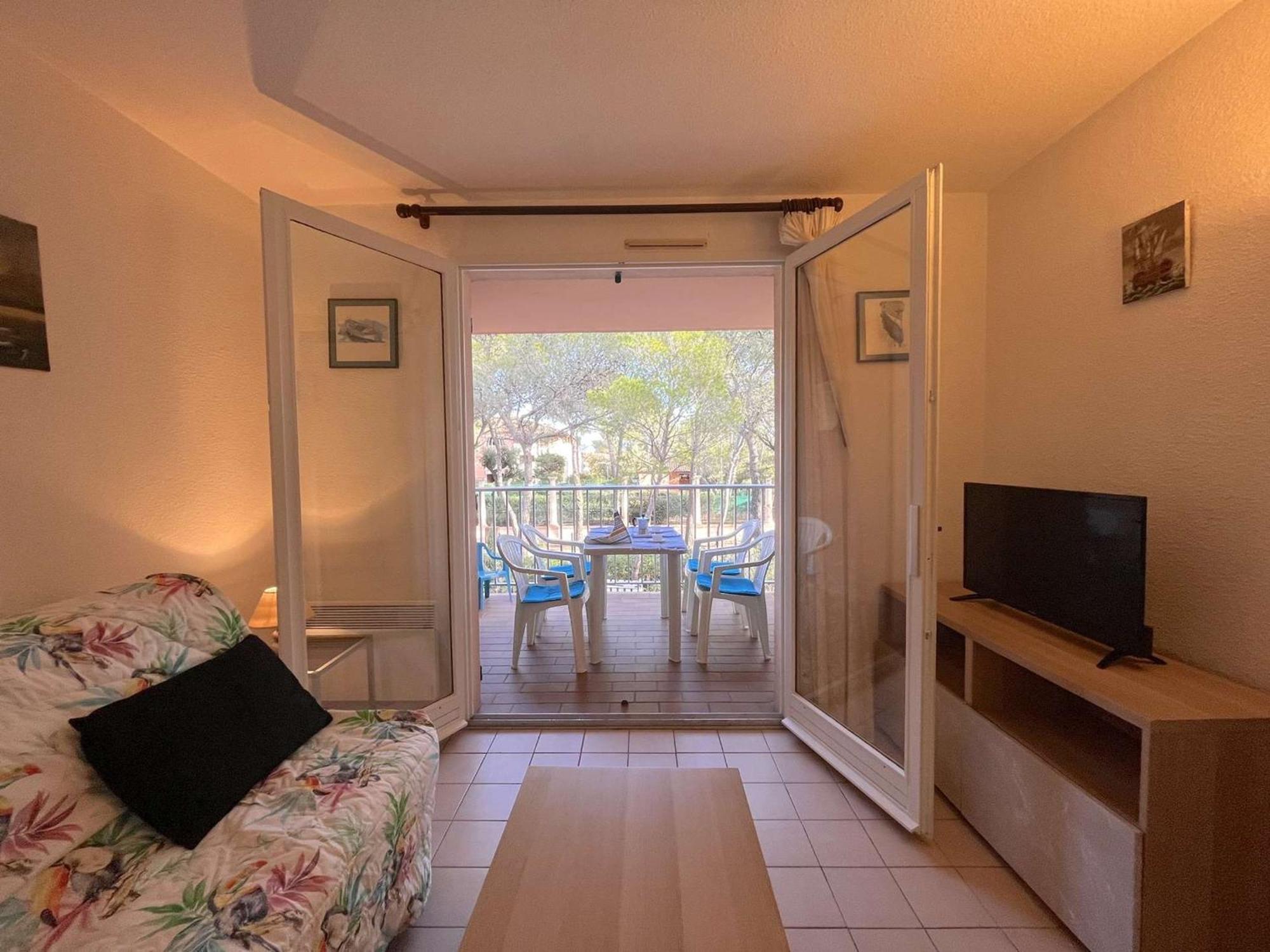 Studio Cabine Avec Piscine, Tennis Et Parking A 400M De La Plage - 4 Couchages, Saint-Aygulf - Fr-1-226A-89 생타굴프 외부 사진